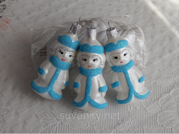 Новогодняя игрушка фигурка снегурочка