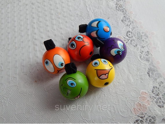 Детские мячи с резинкой на палец