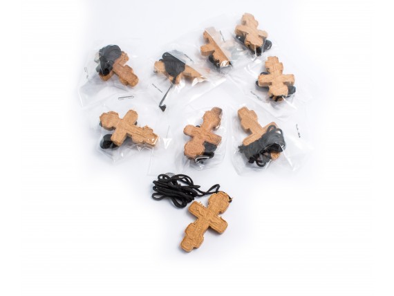 Выдавленный деревянный крестик нательный