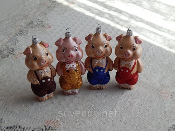 Красивая новогодняя игрушка на елку свинка 