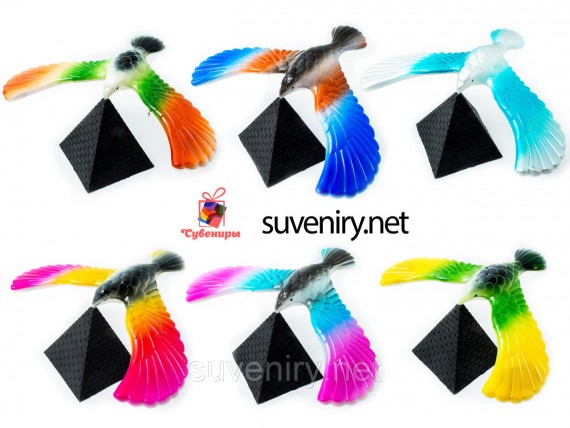 Орел на пирамиде большой