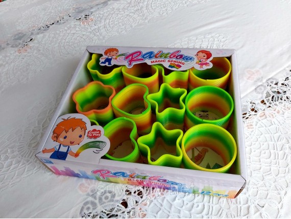 Детская пружинка радуга разные фигурки