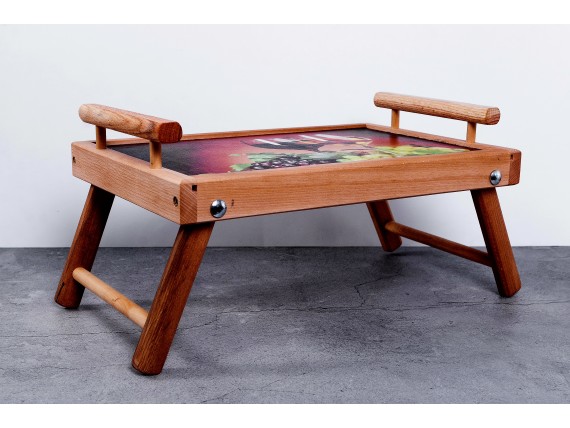 Деревянный столик - поднос для завтрака